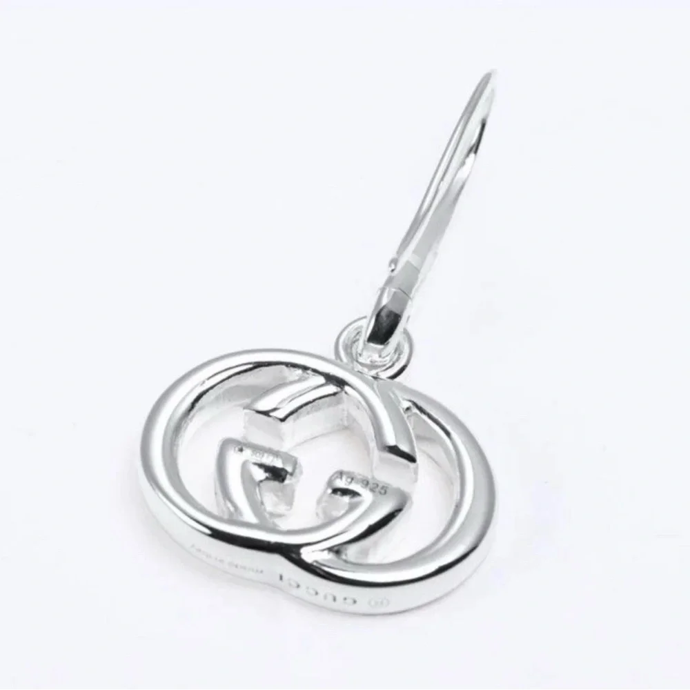 NIB Gucci Interlocking GG 925 Sterling Silver Drop Earrings - Picture 4 of 8